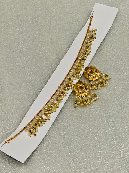 Single-Line Pippal Patti With Jadau Studs