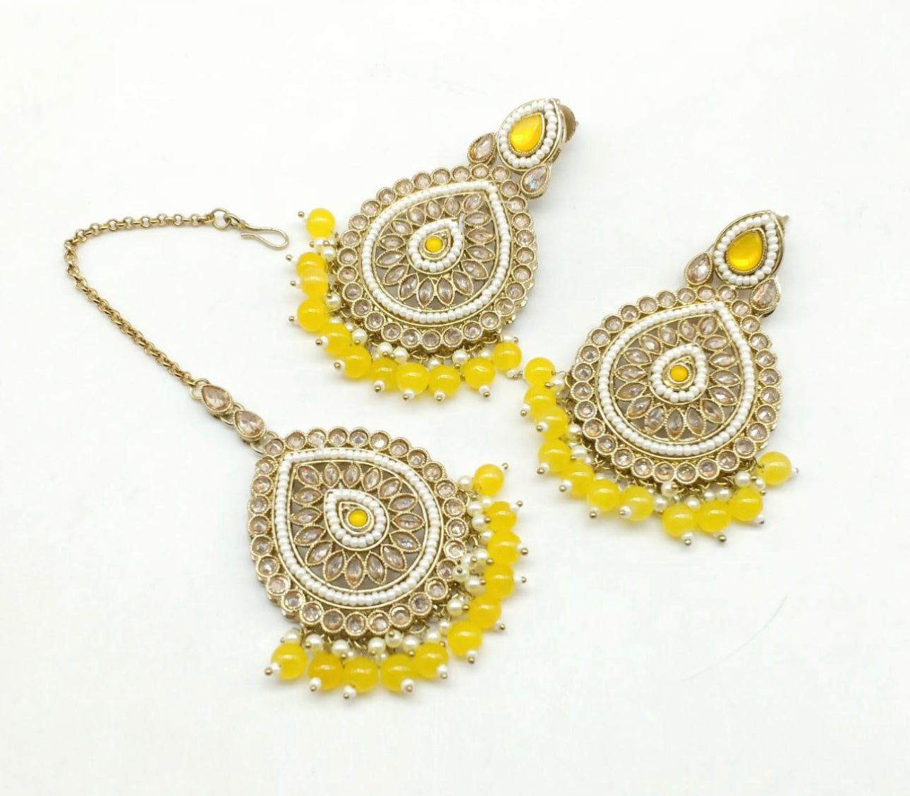 Stylish Lightweight Polki Earrings & Tikka Set