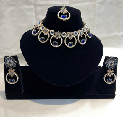 Super Duper Lightweight & Stylish choker Set