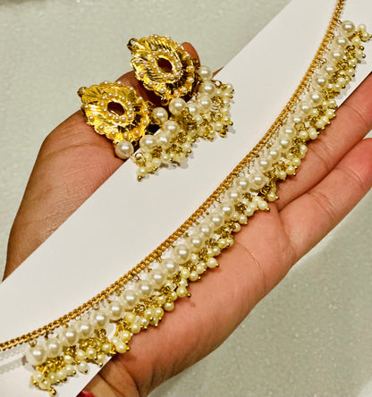 Single-Line Pippal Patti With Jadau Studs