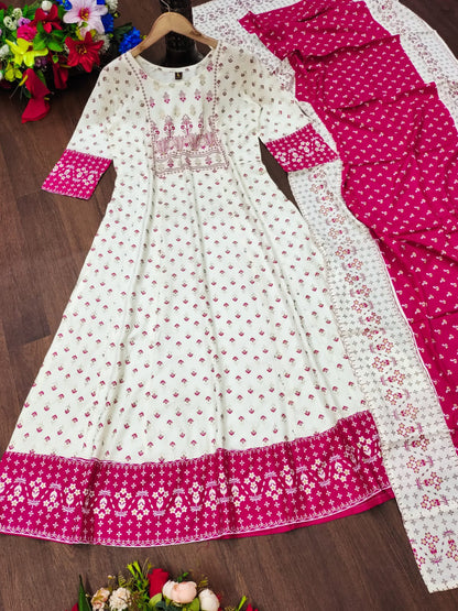 Super Comfortable Long Gown & Dupatta Set
