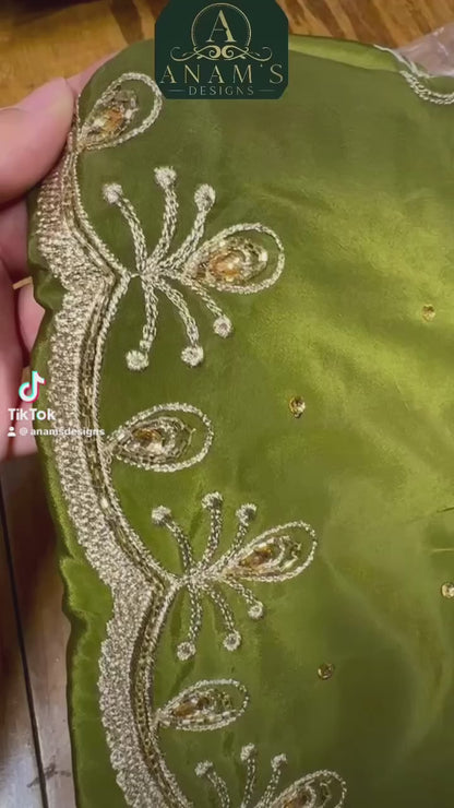 Zari Embroidered Stylish Unstitched Suit