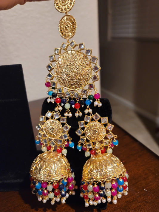 Jhumki and large Tikka set