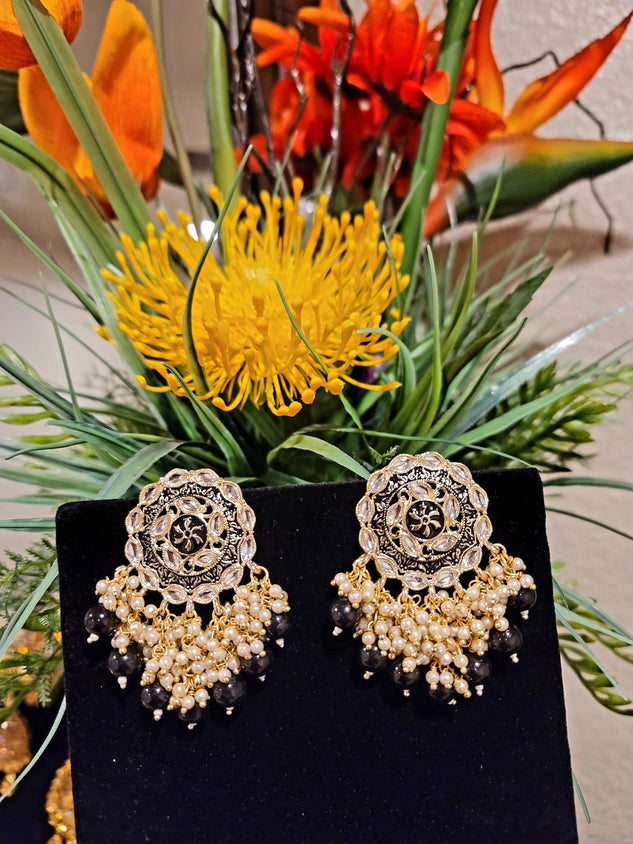 Earring studs