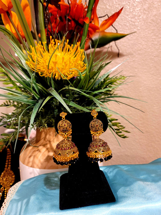 Jhumka set