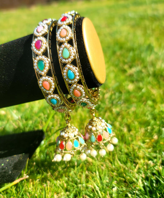 Kangan Set with Latkan (Jhumki) Multi image 3