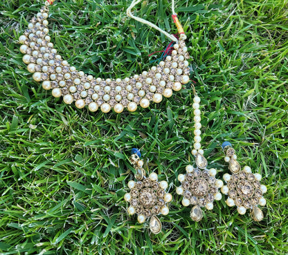 8 Pcs Mother Daughter Combo Choker Set
