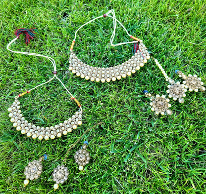 8 Pcs Mother Daughter Combo Choker Set