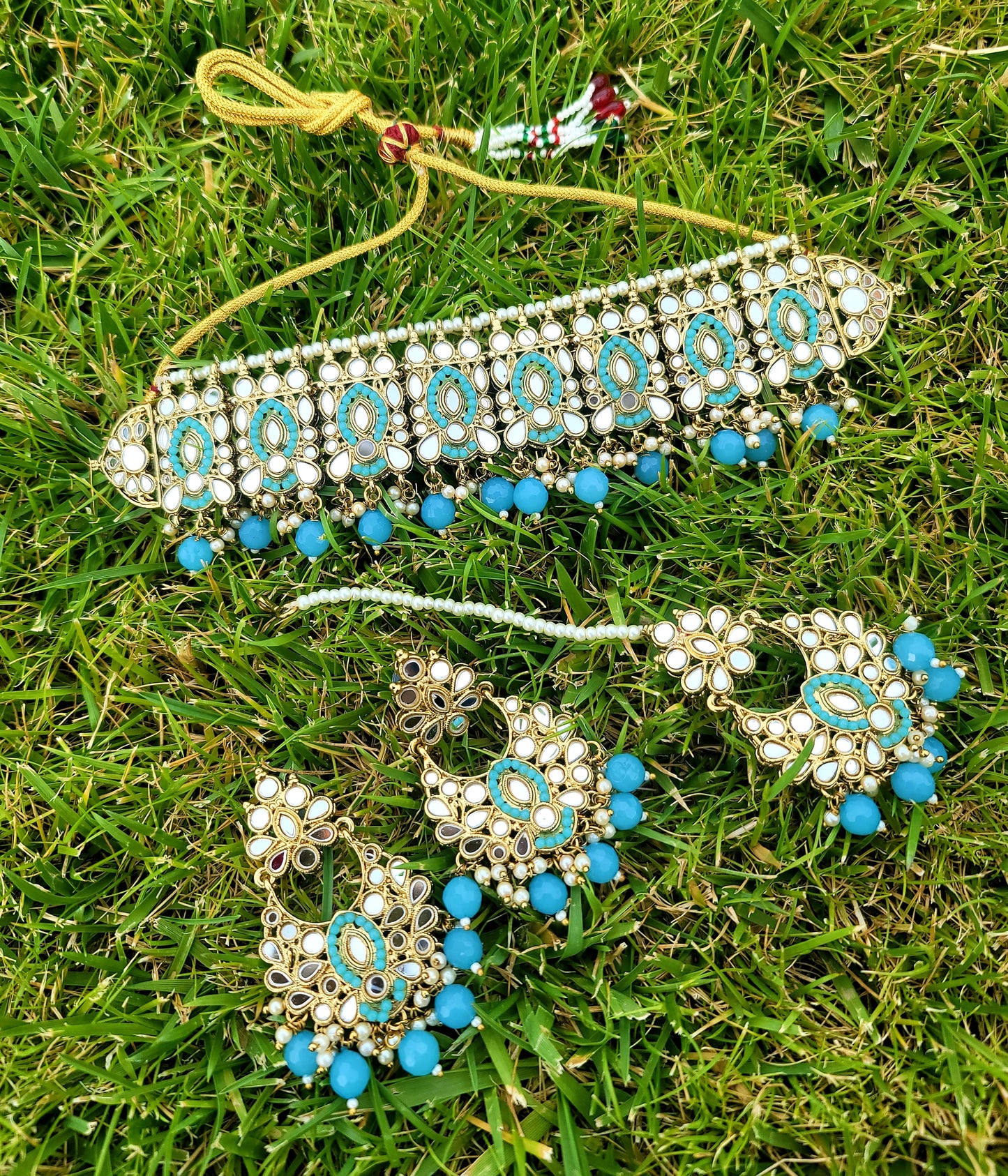 High Quality Beads & Mirror Choker Set