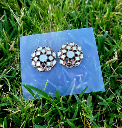 Mirror Studs