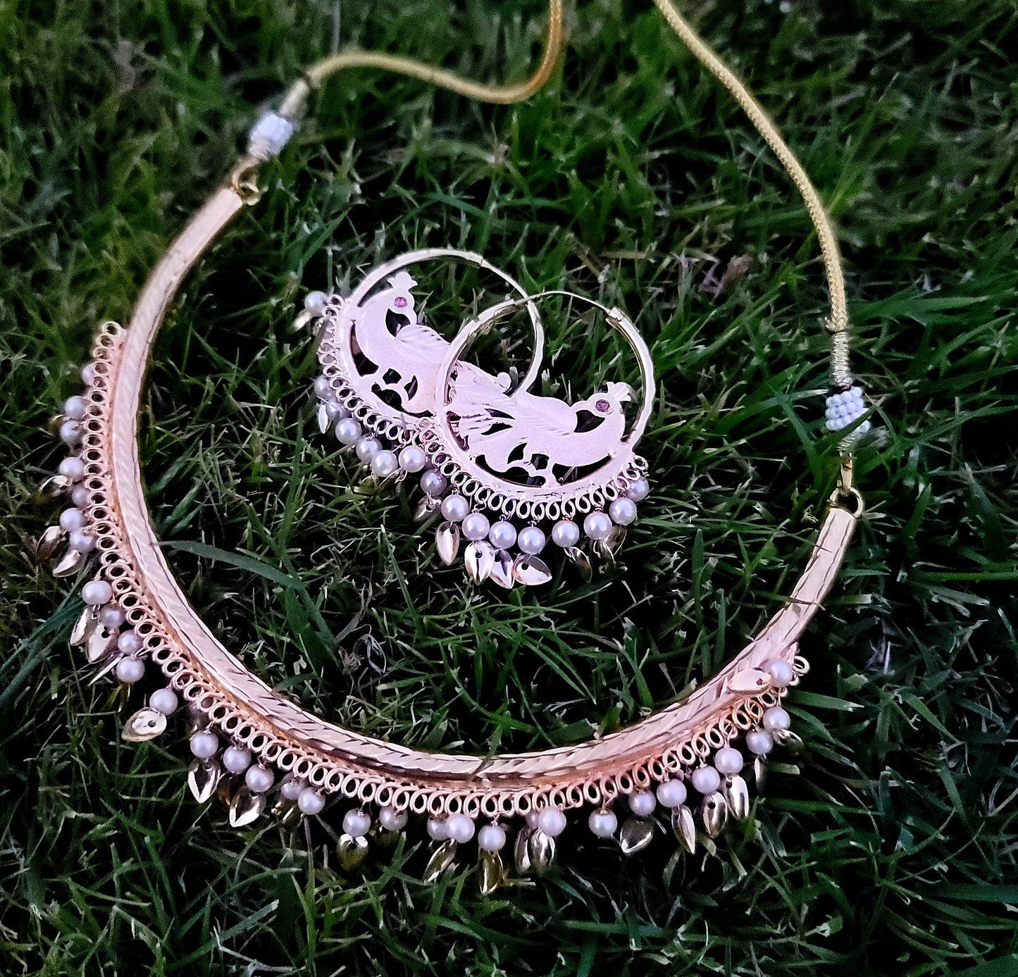 Beautiful Tradional Look Choker Set