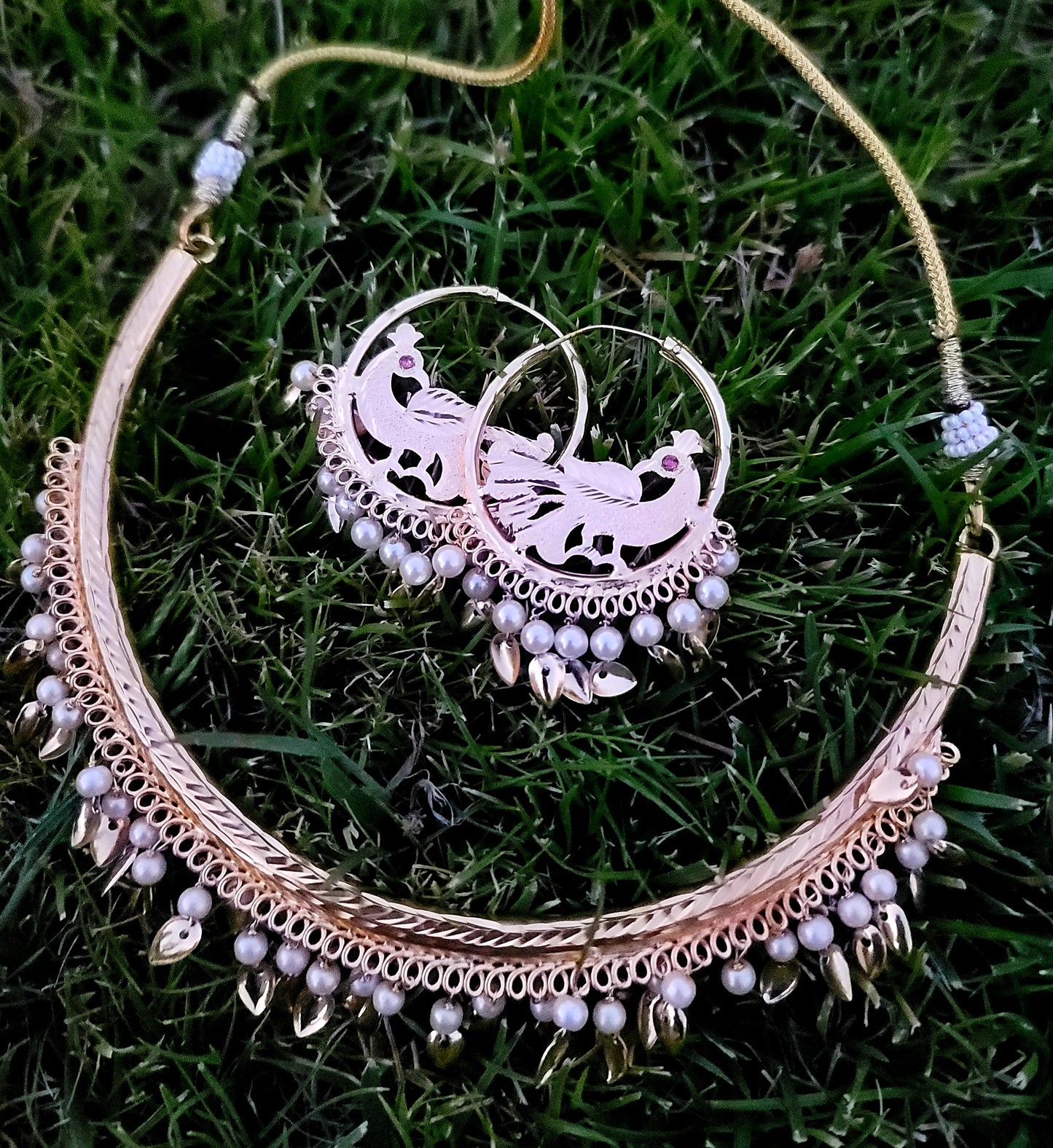 Beautiful Tradional Look Choker Set