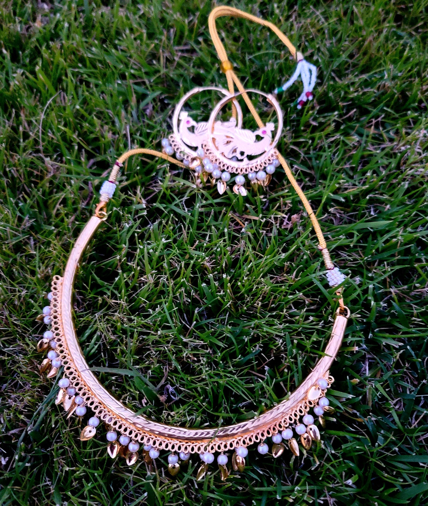 Beautiful Tradional Look Choker Set