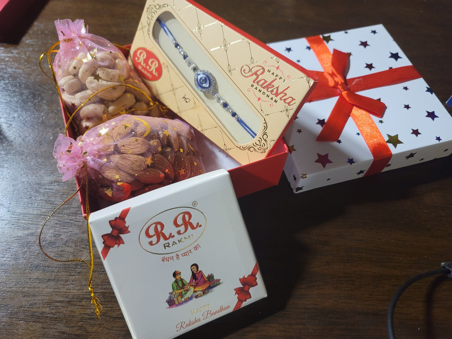 Rakhi Hamper With Rakhi & Dry Fruit (3×4 Inches Pouch)