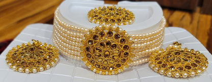 Stylish Choker Set