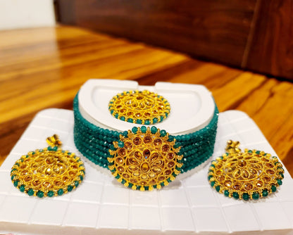 Stylish Choker Set
