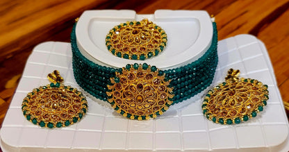 Stylish Choker Set