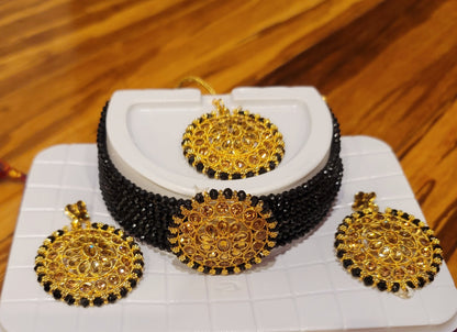 Stylish Choker Set