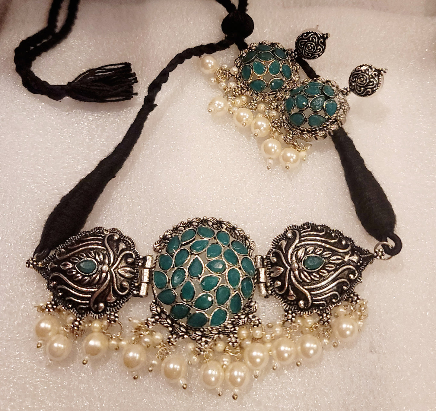 Oxidized Alloy Choker Set