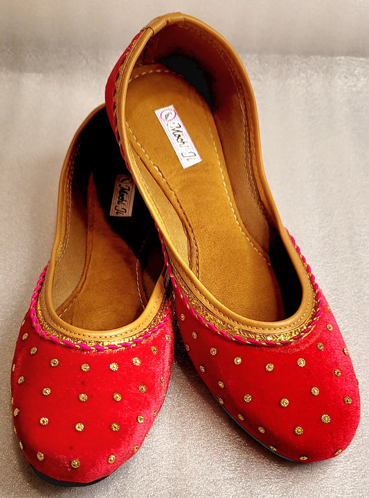 Punjabi Velvet Jutti Simple Look (Hot Pink) image 3