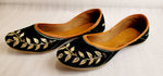Hand Embroidered Velvet Punjabi Jutti Black