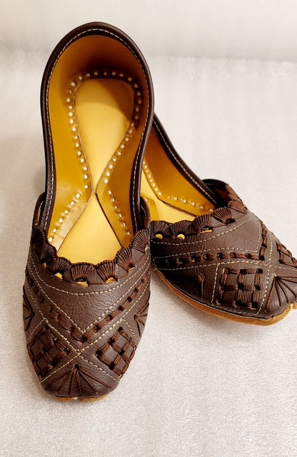 Traditional Punjabi Jutti Leather Dark Brown