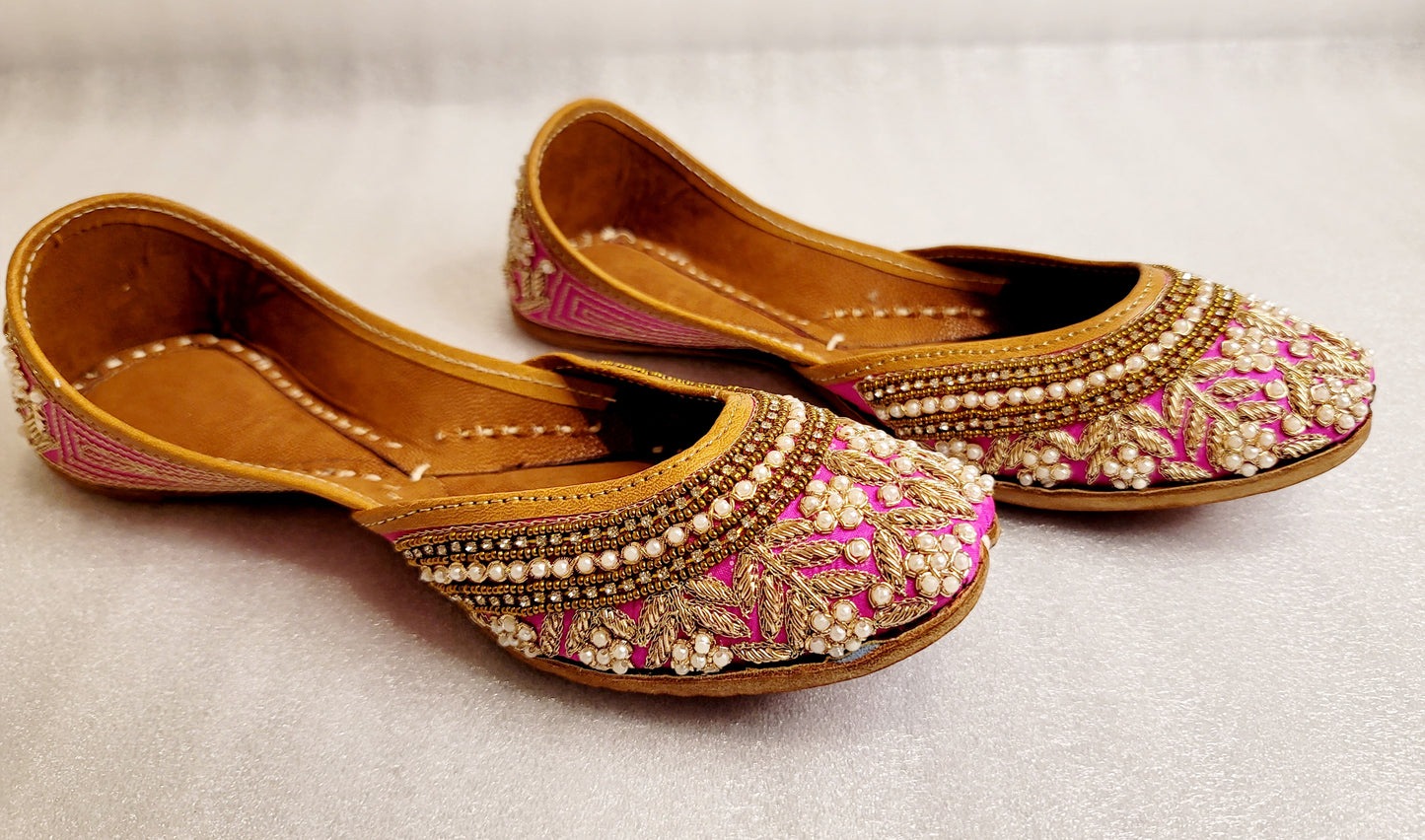 Handmade Tilla Work Bridal Punjabi Jutti