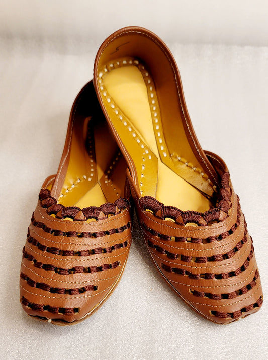 Traditional Punjabi Jutti Leather Light Brown