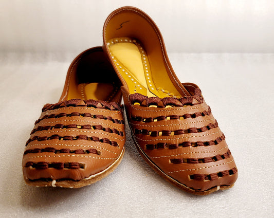 Traditional Punjabi Jutti Leather Light Brown