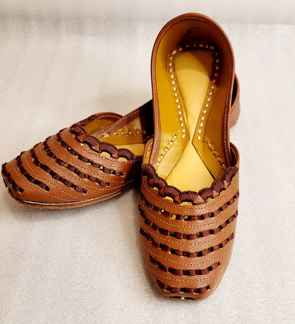 Traditional Punjabi Jutti Leather Light Brown