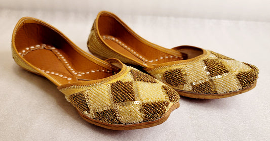 Punjabi Jutti Handmade image 3