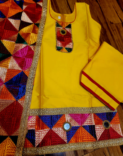 Kids Fulkari Suit (Yellow)