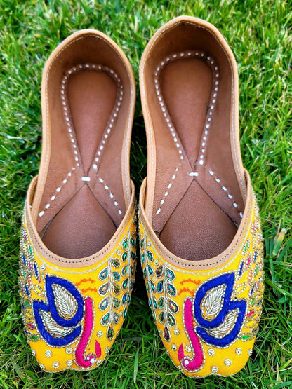 Punjabi Jutti Yellow