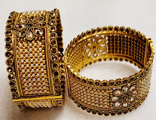 Gold - Plated Kangan Set