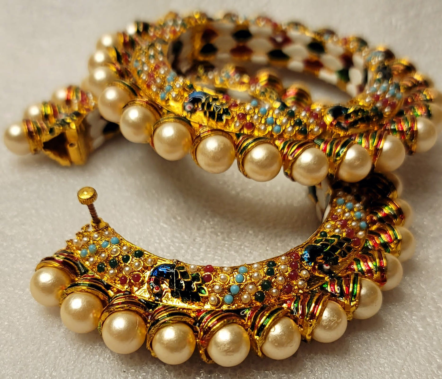 Royal Jadau Jaipuri Kade With Pearls (Multi)