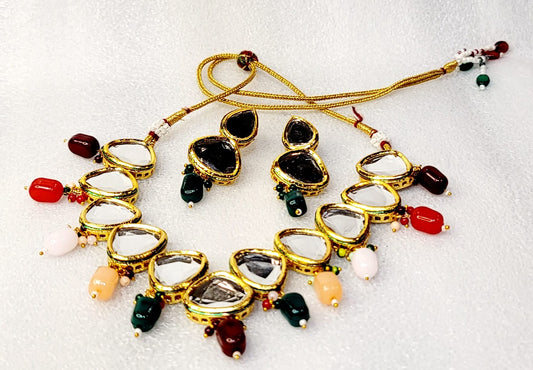 High Quality Uncut Kundan Choker Set image 3