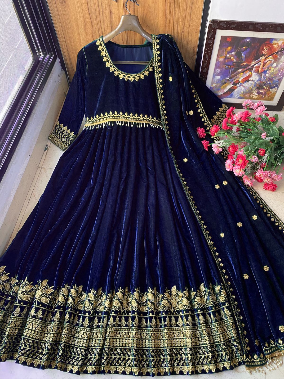 Bollywood designer Long velvet gown With Velvet Stall Anam's Designs Bollywood designer Long velvet gown With Velvet Stall Anam's Designs