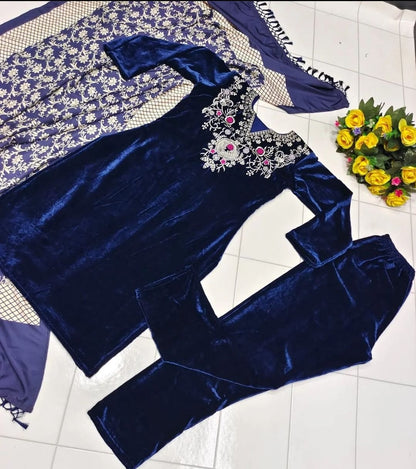Beautiful Extra Soft Simple Straight Suit 3pcs (Cord Set)