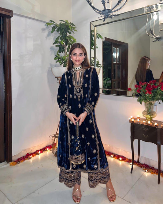 Super Stylish Pakistani Velvet Suit