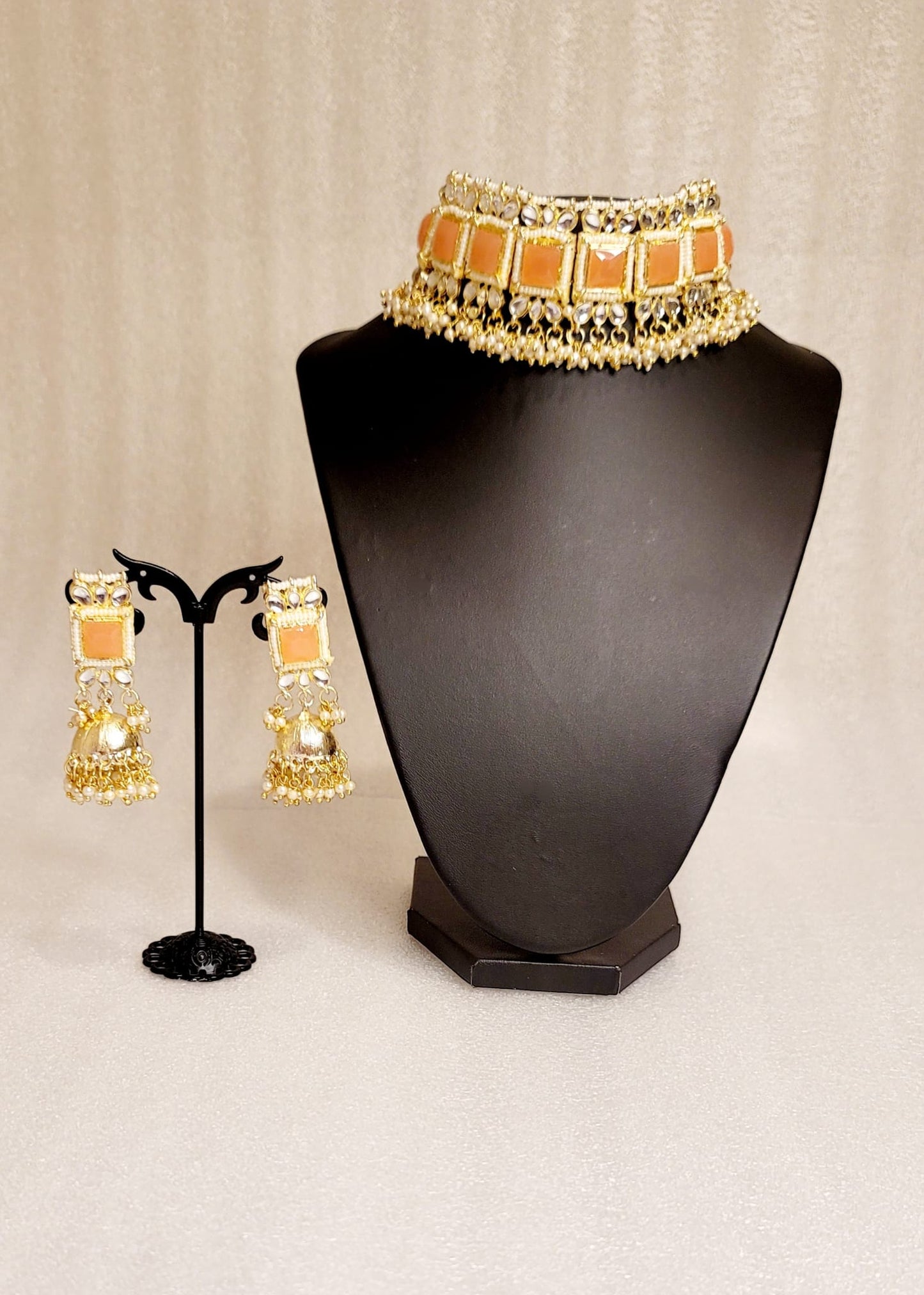 Monalisa Stone & Kundan Stoned Choker Set