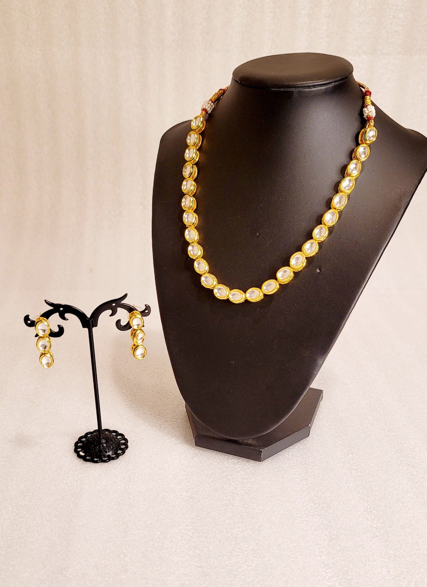 Single Line Kundan Set