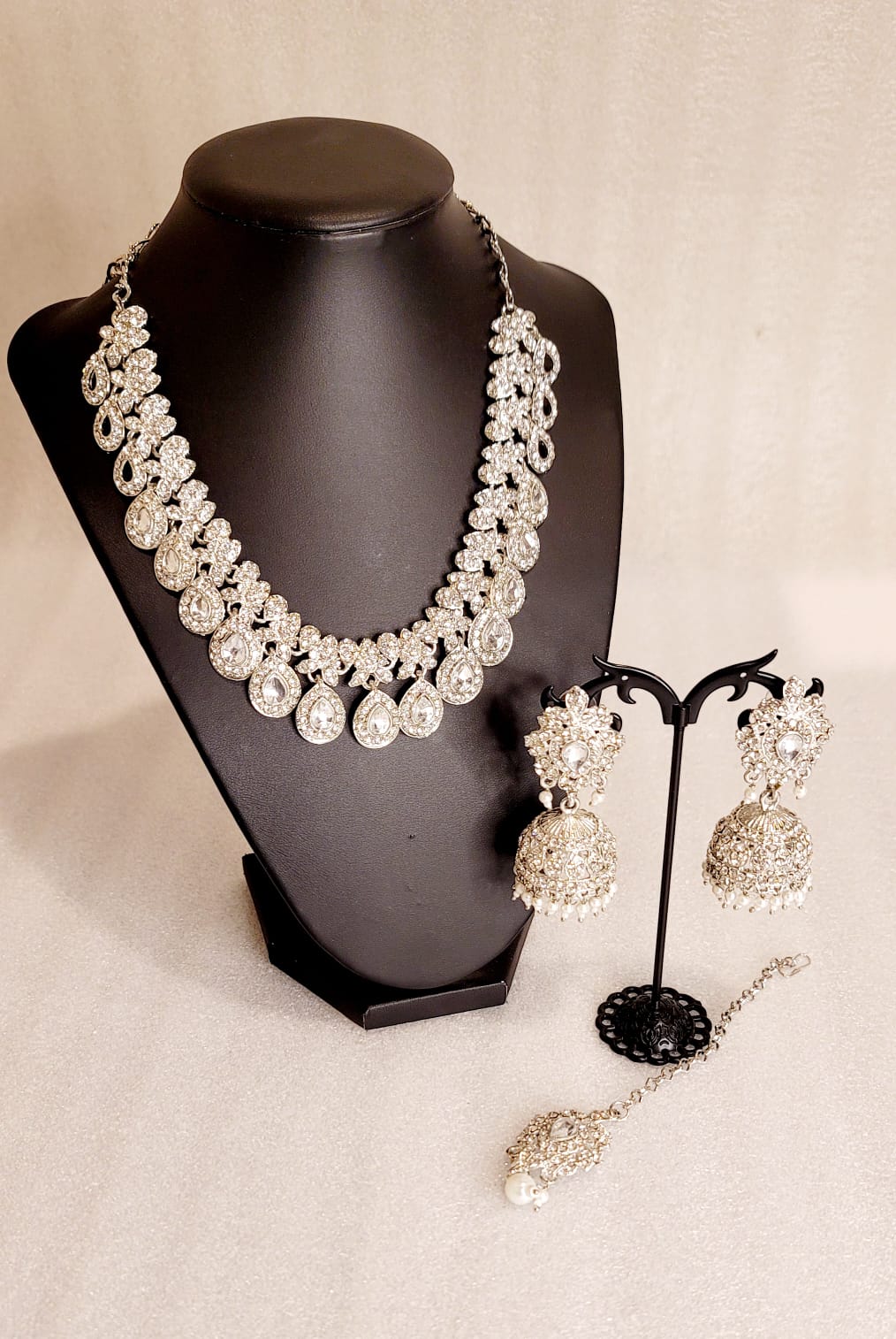 High Class Cubic Zirconia Necklace Set