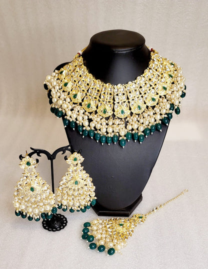 Super Stylish Lightweight Necklace Set