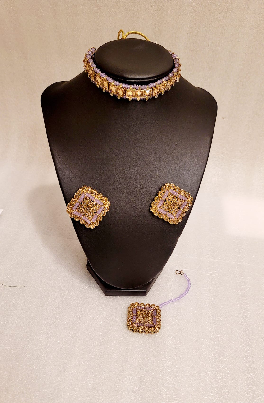 Very Stylish & High End Reverse Polki Choker Set.