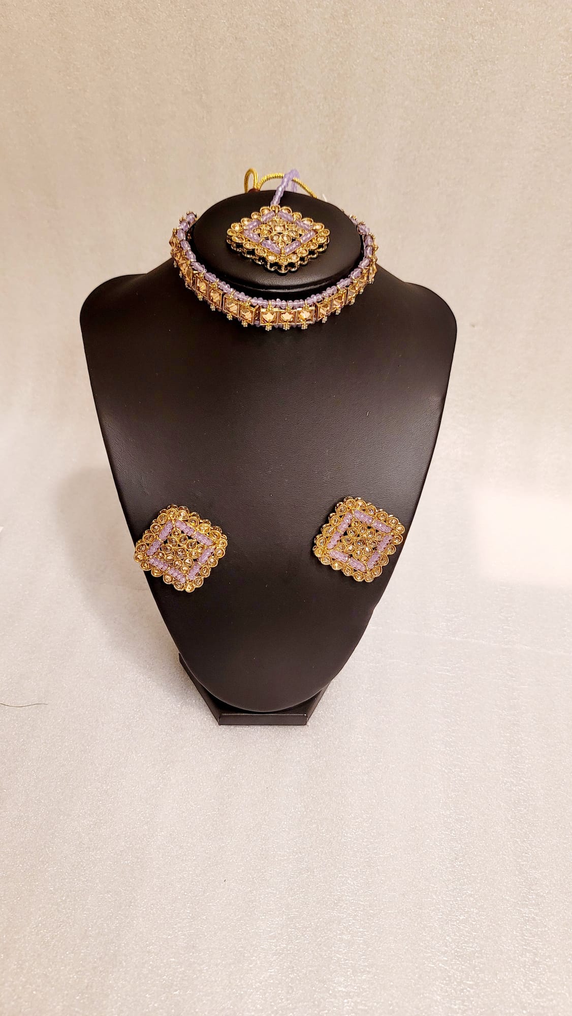 Very Stylish & High End Reverse Polki Choker Set.