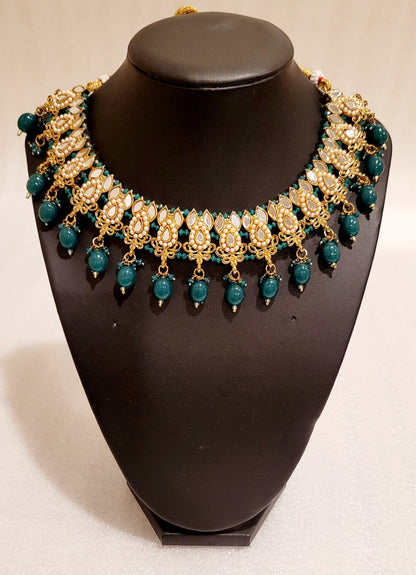 Super Lightweight & Stylish Choker Set