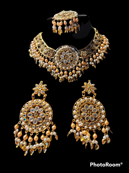 Pippal Patti & pearl Choker Set with mirror work