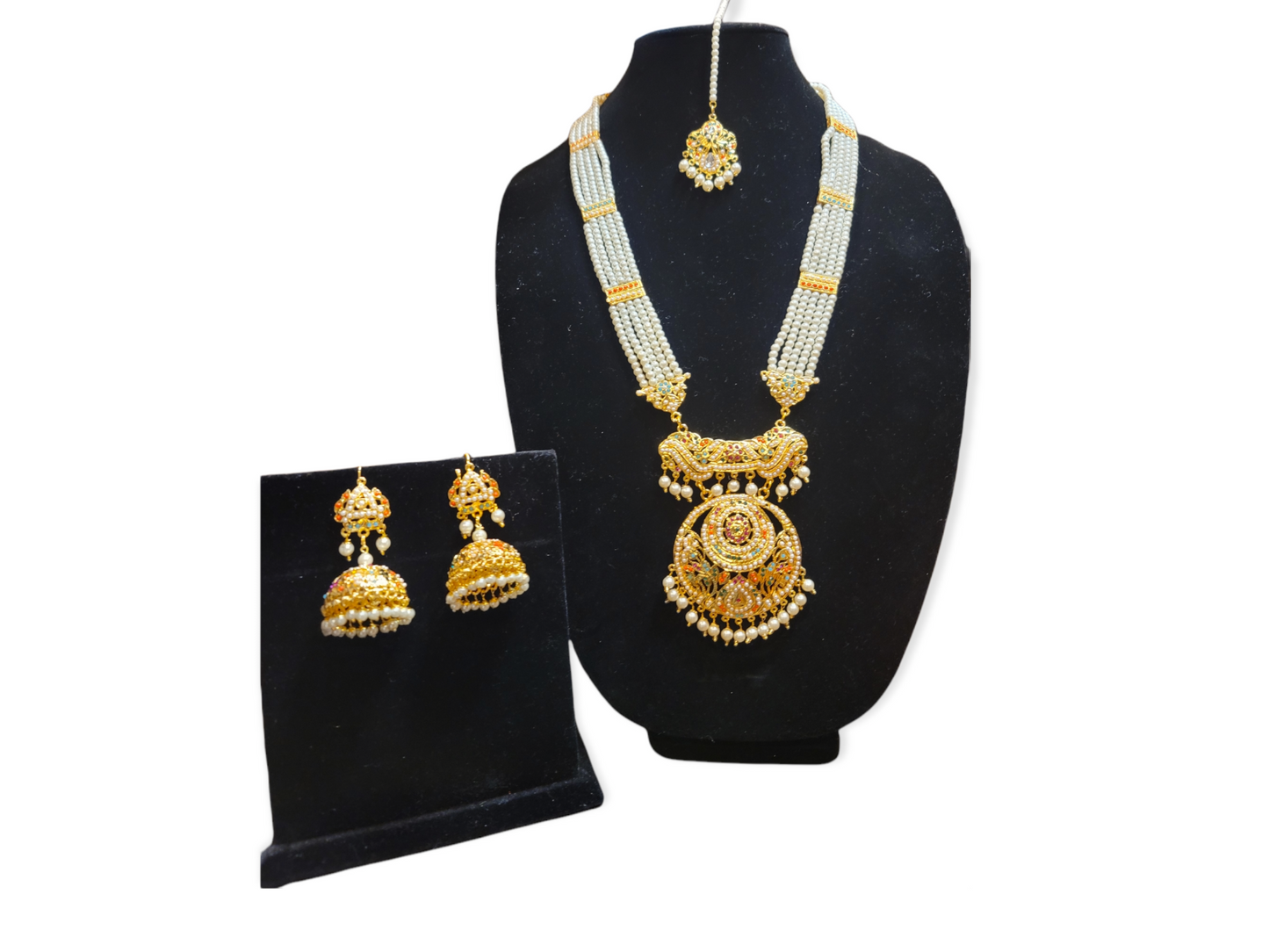 Stylish traditional Rani Haar Set