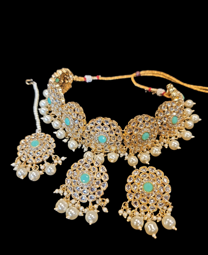Trendy Kundan & Pearl Choker Set