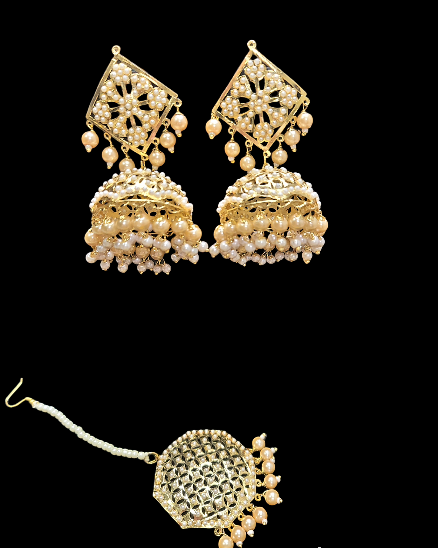 Jadau Pearl Earrings Set (Very Lightweight)